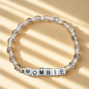 MOMBIE Bracelet — For the Sleep‑Deprived Supermom